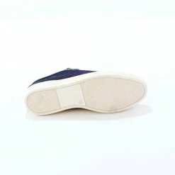 Basket basse zippée en cuir souple effet irisé