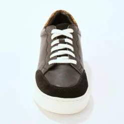Baskets à lacets en cuir, 2 paires de lacets