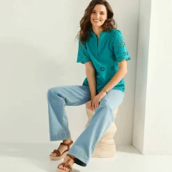 Blouse col tunisien manches courtes, broderie anglaise