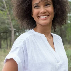 Blouse col tunisien unie en double gaze de coton
