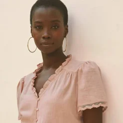 Blouse col V volanté, manches courtes