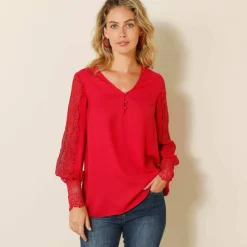 Blouse macramé col V manches longues, crêpe fluide