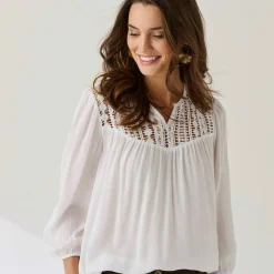 Blouse macramé manches 3/4