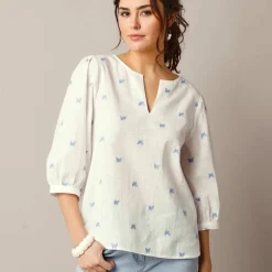 Blouse manches 3/4, broderies papillons