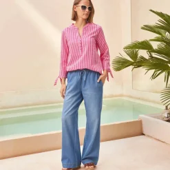 Blouse rayée en seersucker, nouettes aux manches