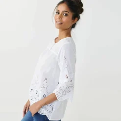 Blouse unie manches 3/4, broderie anglaise
