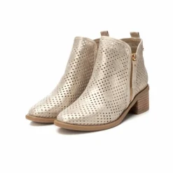 Boots ajourées dorées