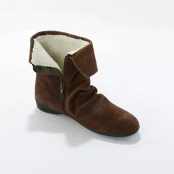 Boots fourrées en croûte de cuir