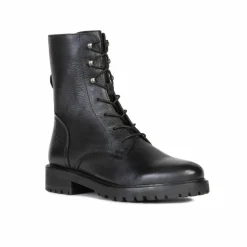 Boots noir semelle crantée dessus cuir