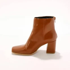 Boots à talon à bout carré