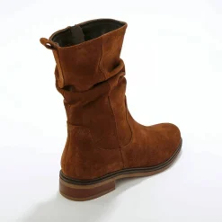 Bottes fourrées en cuir plissé