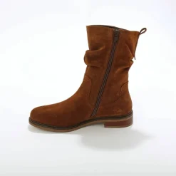 Bottes fourrées en cuir plissé