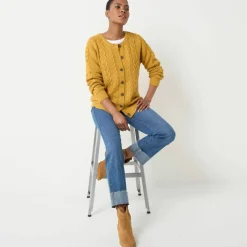 Cardigan boutonné, maille torsadée