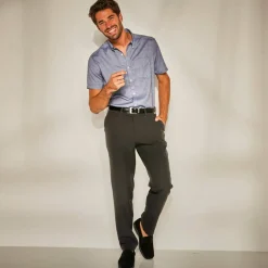 Chemise unie manches courtes