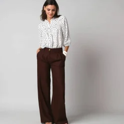 Chemisier boutonné à détails smockés, imprimé mini pois
