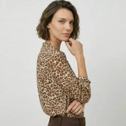 Chemisier boutonné, voile imprimé léopard