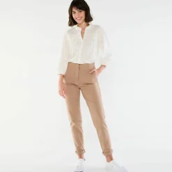 Chemisier broderie anglaise, smocks et col volanté