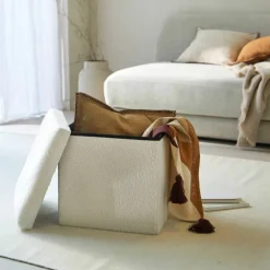 Coffre pouf en bouclette sherpa
