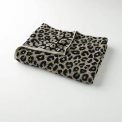 Collection serviettes de bain jacquard motif peau de léopard 450 g/m2
