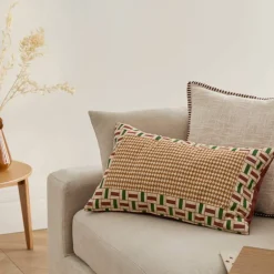 Coussin rectangulaire imprimé motifs géométriques