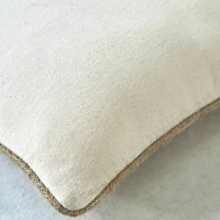 Coussin uni biais en jute