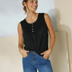 Débardeur à plastron macramé