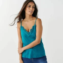 Débardeur uni col V macramé