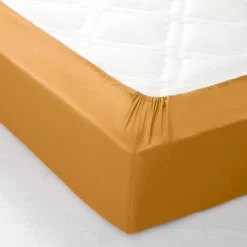 Drap-housse uni polyester-coton 57 fils/cm² - bonnet 32 cm