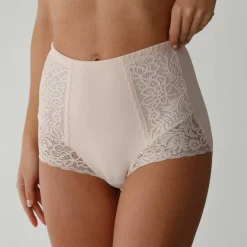Gaine affinante plastron dentelle - maintien