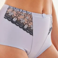 Gainette microfibre tulle brodé Caminata
