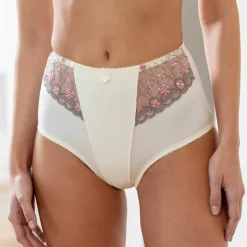 Gainette microfibre tulle brodé Caminata