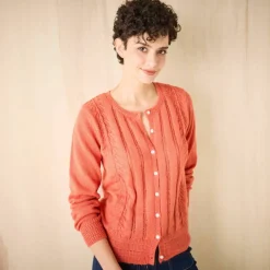 Gilet boutonné col rond, maille fantaisie
