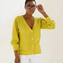 Gilet boutonné col V, maille anglaise