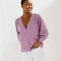 Gilet boutonné col V, maille anglaise