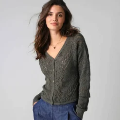 Gilet boutonné en coton ajouré manches longues