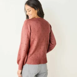 Gilet boutonné finition écailles, maille pointelle toucher doux