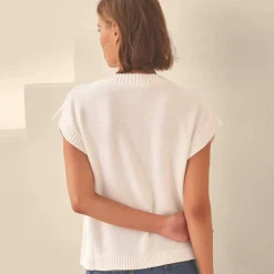 Gilet boutonné, sans manches
