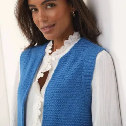 Gilet col rond sans manches, point mousse