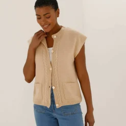 Gilet sans manches boutonné