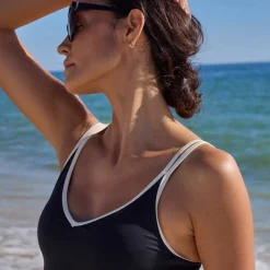 Haut de tankini uni gainant Ilaya