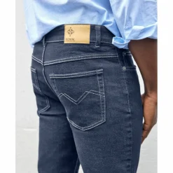 Jean droit basique coton stretch - L28