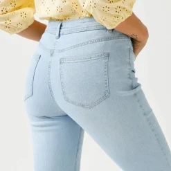 Jean slim taille haute, grande stature