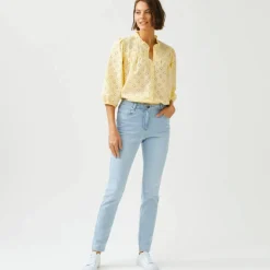 Jean slim, taille haute, petite stature
