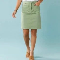 Jupe courte évasée, Spécial Petites