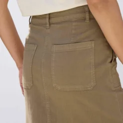 Jupe mi-longue boutonnée