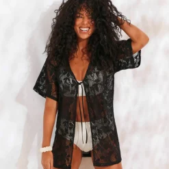 Kimono de plage en macramé