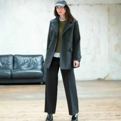 Manteau caban boutonné uni