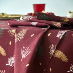 Nappe imprimée feuillage doré