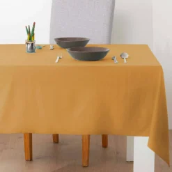 Nappe unie toucher peau de pêche