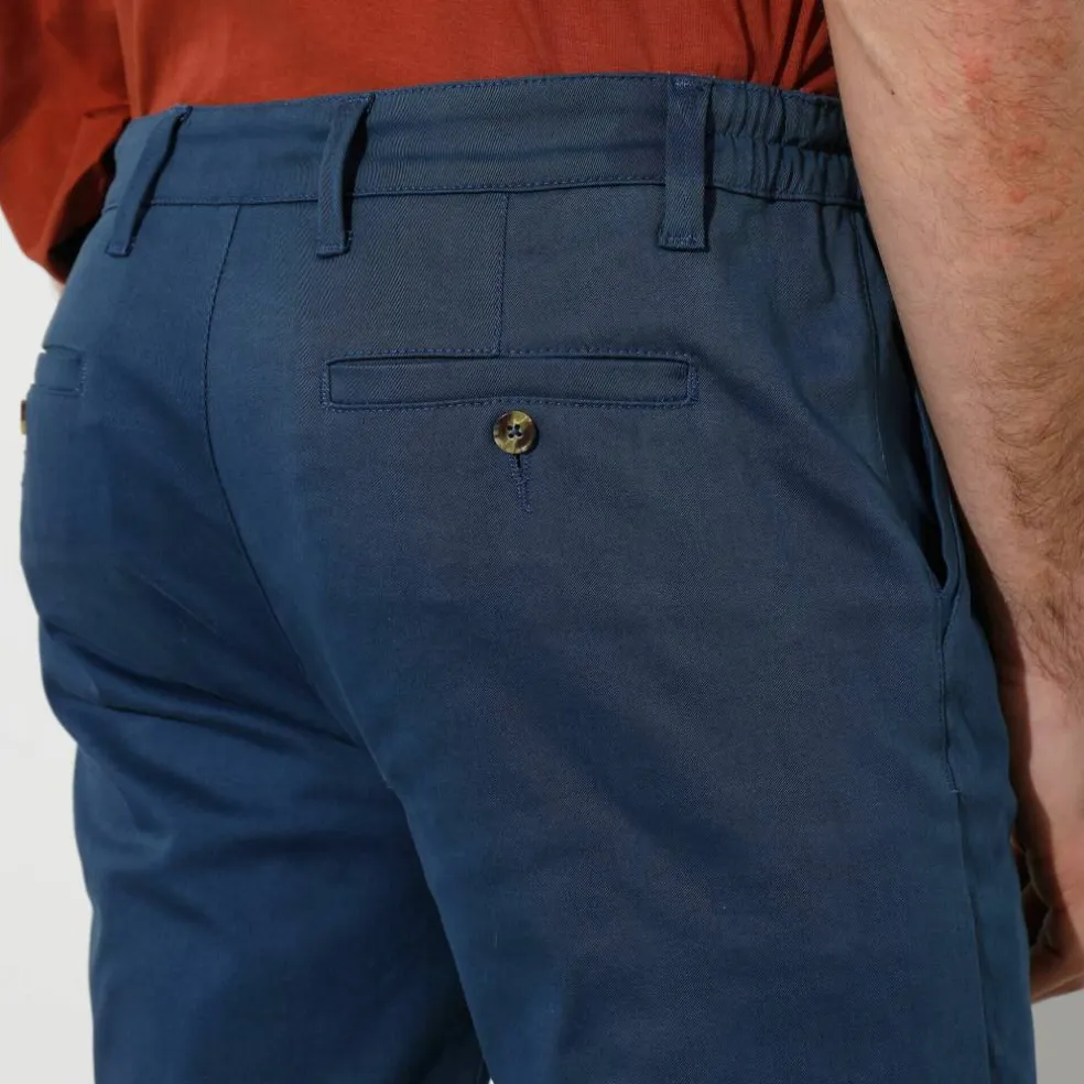 Pantalon chino élastiqué côtés